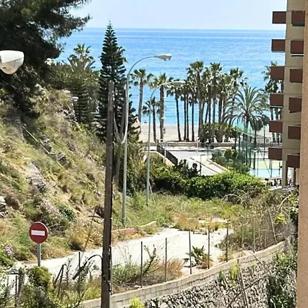 Lauramar 3 Parking Free 아파트